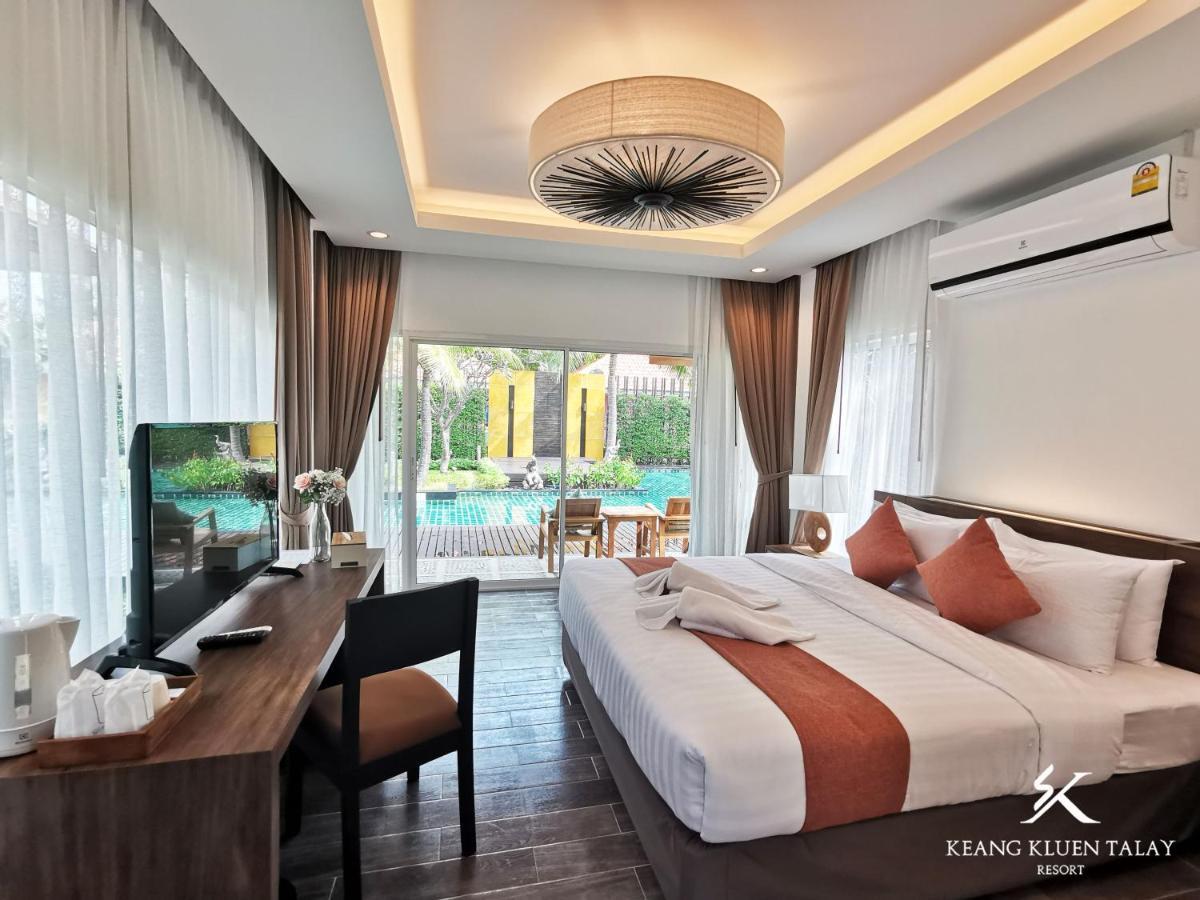 Keang Kluen Talay Resort Haad Chao Samran Bagian luar foto