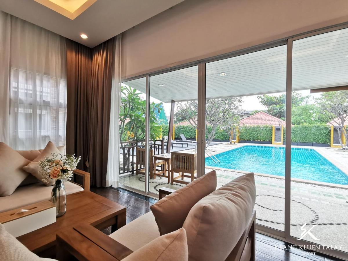 Keang Kluen Talay Resort Haad Chao Samran Bagian luar foto